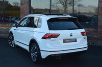 USED 2016 VOLKSWAGEN TIGUAN 2.0 TDI BlueMotion Tech R-Line SUV 5dr Diesel Manual 4Motion Euro 6 (s/s) (150 ps) PAN ROOF / POWER TAILGATE