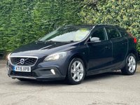 USED 2015 15 VOLVO V40 CROSS COUNTRY 2.0 D2 Lux Nav Hatchback 5dr Diesel Manual Euro 6 (s/s) (120 ps) FULL SERVICE HISTORY