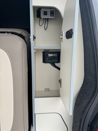 USED 2023 72 VOLKSWAGEN TRANSPORTER 2.0 TDI Luxury 4 Berth Campervan T6.1 EXCEPTIONAL LITHIUM POWER SUPPLY SYSTEM FITTED ALONG WITH SOLAR PANEL