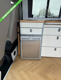 USED 2023 72 VOLKSWAGEN TRANSPORTER 2.0 TDI Luxury 4 Berth Campervan T6.1 EXCEPTIONAL LITHIUM POWER SUPPLY SYSTEM FITTED ALONG WITH SOLAR PANEL