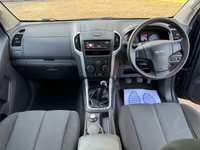 USED 2013 13 ISUZU D-MAX 2.5 TD Eiger Pickup 4dr Diesel Manual 4x4 (194 g/km, 161 bhp) 1 OWNER 3 KEYS FSH