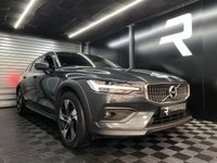 USED 2020 VOLVO V60 CROSS COUNTRY Plus 