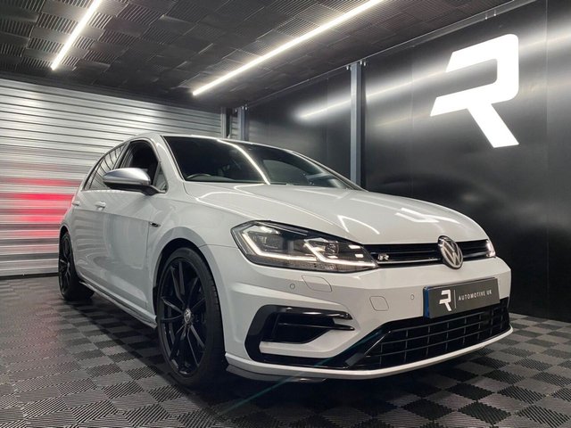 2018 Volkswagen Golf TSI R DSG