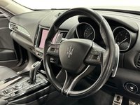 USED 2018 18 MASERATI LEVANTE 3.0D V6 SUV 5dr Diesel ZF 4WD Euro 6 (s/s) (275 ps) Euro 6 3.0D Maserat Levante,Full Leather Interior Maserati Embossed Head Restraints,Privacy Glass, 21" Alloy Wheels