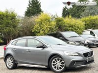 USED 2017 17 VOLVO V40 CROSS COUNTRY 2.0 D2 Pro Hatchback 5dr Diesel Manual Euro 6 (s/s) (120 ps) 