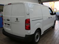 USED 2021 71 PEUGEOT E-EXPERT e 1200 75kWh Professional Standard Panel Van 6dr Electric Auto MWB (136 ps) BRILLIANT VAUXHALL VIVARO EQUIVALENT &pound;0 ROAD TAX 3 SEATS ANDROID APPLE CARPLAY AC CRUISE PARK SENSORS 1 OWNER SERVICE HISTORY WARRANTY