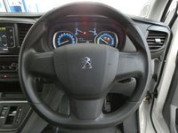 USED 2021 71 PEUGEOT E-EXPERT e 1200 75kWh Professional Standard Panel Van 6dr Electric Auto MWB (136 ps) BRILLIANT VAUXHALL VIVARO EQUIVALENT &pound;0 ROAD TAX 3 SEATS ANDROID APPLE CARPLAY AC CRUISE PARK SENSORS 1 OWNER SERVICE HISTORY WARRANTY
