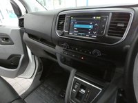 USED 2021 71 PEUGEOT E-EXPERT e 1200 75kWh Professional Standard Panel Van 6dr Electric Auto MWB (136 ps) BRILLIANT VAUXHALL VIVARO EQUIVALENT &pound;0 ROAD TAX 3 SEATS ANDROID APPLE CARPLAY AC CRUISE PARK SENSORS 1 OWNER SERVICE HISTORY WARRANTY