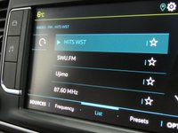 USED 2021 71 PEUGEOT E-EXPERT e 1200 75kWh Professional Standard Panel Van 6dr Electric Auto MWB (136 ps) BRILLIANT VAUXHALL VIVARO EQUIVALENT &pound;0 ROAD TAX 3 SEATS ANDROID APPLE CARPLAY AC CRUISE PARK SENSORS 1 OWNER SERVICE HISTORY WARRANTY