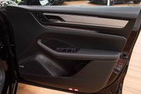 USED 2024 74 PORSCHE MACAN 100kWh Turbo Electric 