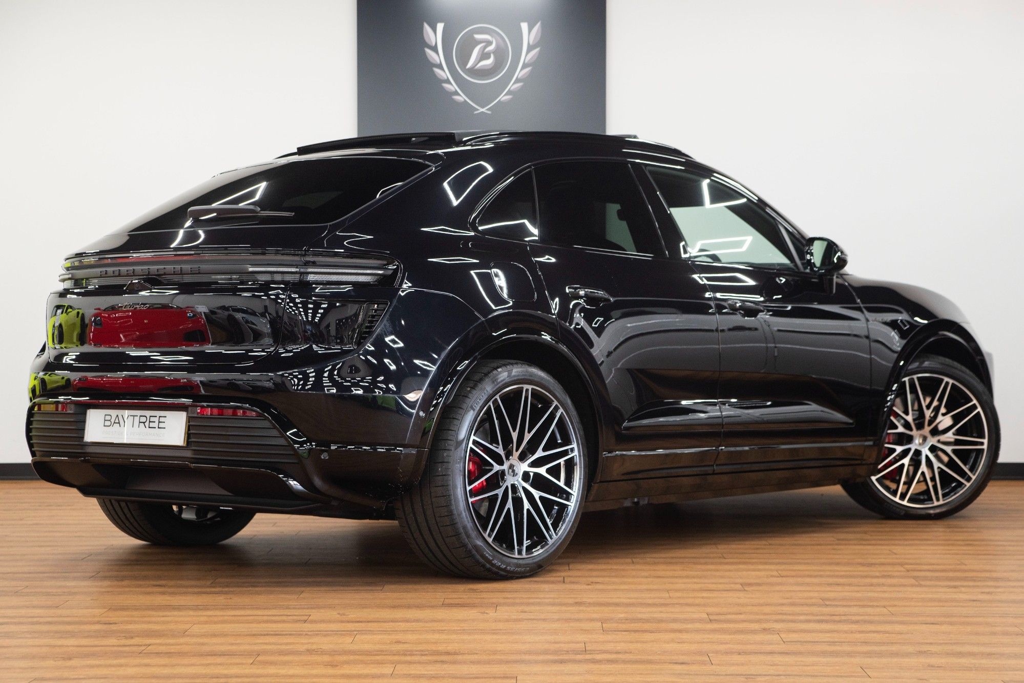 USED 2024 74 PORSCHE MACAN 100kWh Turbo Electric 