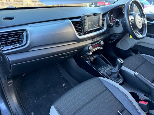2018 Kia Stonic 1L 3 5dr - Photo 2