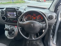 USED 2017 67 PEUGEOT PARTNER 1.6 BlueHDi 854 Professional Panel Van 5dr Diesel Manual L1 (112 g/km, 97.64 bhp) SEVICE HISTORY