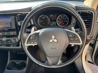 USED 2014 64 MITSUBISHI OUTLANDER 2.0h 12kWh GX4h SUV 5dr Petrol Plug-in Hybrid CVT 4WD Euro 5 (s/s) (200 ps) 