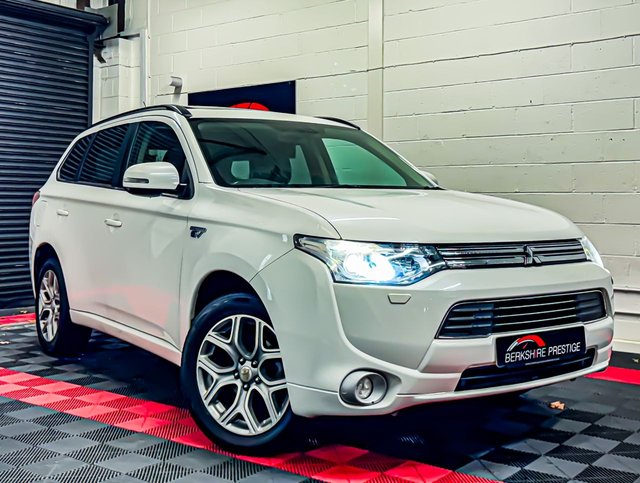 2014 64 Mitsubishi Outlander 2.0h 12kWh GX4h SUV 5dr Petrol Plug-in Hybrid CVT 4WD Euro 5 (s/s) (200 ps)