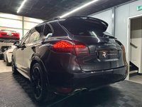USED 2011 61 PORSCHE CAYENNE 4.8T V8 SUV 5dr Petrol TiptronicS 4WD Euro 5 (s/s) (500 ps) Massive Spec|Custom Exhaust