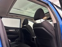 USED 2019 69 NISSAN QASHQAI 1.3 DIG-T N-Connecta SUV 5dr Petrol Manual Euro 6 (s/s) (140 ps) Panoramic Sunroof