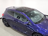 USED 2016 16 VOLKSWAGEN SCIROCCO 2.0 TDI BlueMotion Tech R-Line Hatchback 3dr Diesel DSG Euro 6 (s/s) (184 ps) + NAV + PANORAMIC E/SUNROOF + HEATED LEATHER SPORT SEATS + CRUISE + BLUETOOTH + MULTIMEDIA + F/R PARK AID + PRIVACY + BODY KIT + 19S 19S+PAN ROOF+F/R PARK+HEATED LEATHERS+NAV+CRUISE+BT
