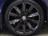 USED 2016 16 VOLKSWAGEN SCIROCCO 2.0 TDI BlueMotion Tech R-Line Hatchback 3dr Diesel DSG Euro 6 (s/s) (184 ps) + NAV + PANORAMIC E/SUNROOF + HEATED LEATHER SPORT SEATS + CRUISE + BLUETOOTH + MULTIMEDIA + F/R PARK AID + PRIVACY + BODY KIT + 19S 19S+PAN ROOF+F/R PARK+HEATED LEATHERS+NAV+CRUISE+BT