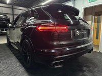 USED 2014 64 PORSCHE CAYENNE 4.8T V8 Turbo SUV 5dr Petrol TiptronicS 4WD Euro 6 (s/s) (520 ps) PAN|PDCC|PTV|Carbon interior