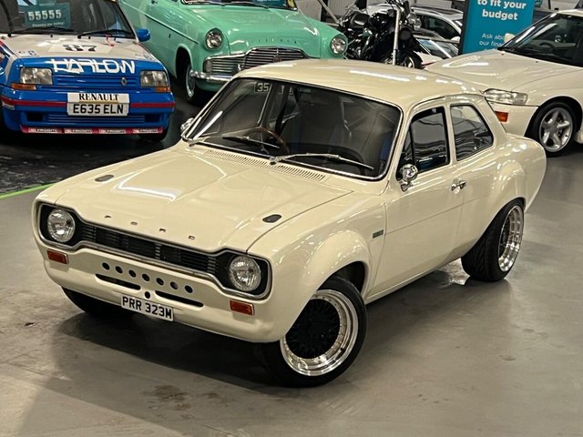View our FORD ESCORT