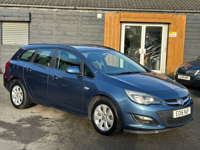 2016 16 Vauxhall Astra 1.6i Design Sports Tourer 5dr Petrol Auto Euro 6 (115 ps)