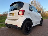 USED 2016 66 SMART FORTWO 1.0 Edition White Coupe 2dr Petrol Manual Euro 6 (s/s) (71 ps) HEATED LEATHER-TOUCH SCREEN