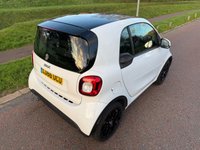 USED 2016 66 SMART FORTWO 1.0 Edition White Coupe 2dr Petrol Manual Euro 6 (s/s) (71 ps) HEATED LEATHER-TOUCH SCREEN