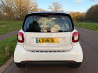 USED 2016 66 SMART FORTWO 1.0 Edition White Coupe 2dr Petrol Manual Euro 6 (s/s) (71 ps) HEATED LEATHER-TOUCH SCREEN