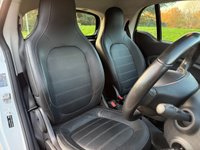 USED 2016 66 SMART FORTWO 1.0 Edition White Coupe 2dr Petrol Manual Euro 6 (s/s) (71 ps) HEATED LEATHER-TOUCH SCREEN