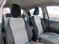 USED 2019 19 TOYOTA YARIS 1.5 VVT-h Icon Tech Hatchback 5dr Petrol Hybrid E-CVT Euro 6 (s/s) (100 ps) 