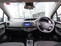 USED 2019 19 TOYOTA YARIS 1.5 VVT-h Icon Tech Hatchback 5dr Petrol Hybrid E-CVT Euro 6 (s/s) (100 ps) 