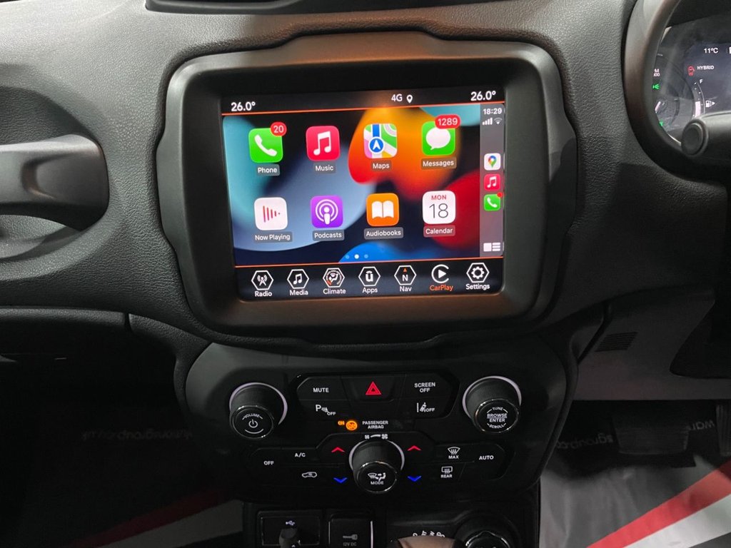 USED 2020 70 JEEP RENEGADE 1.3 GSE T4 11.4kWh Limited SUV 5dr Petrol Plug-in Hybrid Auto 4xe Euro 6 (s/s) (190 ps) APPLE CARPLAY+NAV+F/LEATHER+XENON