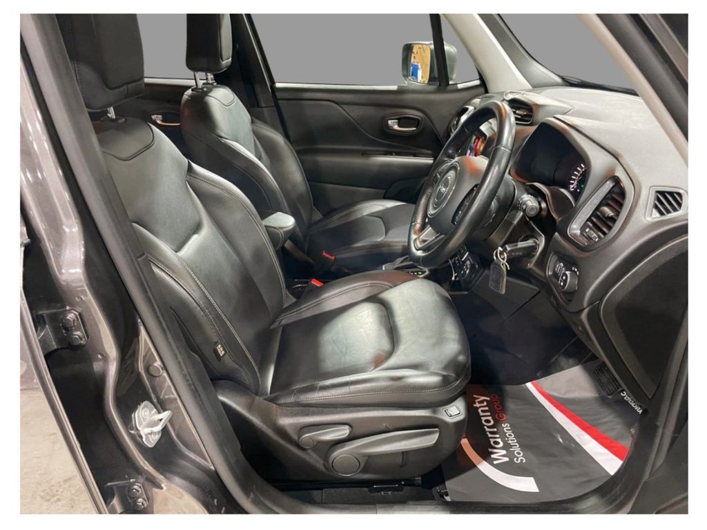 USED 2020 70 JEEP RENEGADE 1.3 GSE T4 11.4kWh Limited SUV 5dr Petrol Plug-in Hybrid Auto 4xe Euro 6 (s/s) (190 ps) APPLE CARPLAY+NAV+F/LEATHER+XENON