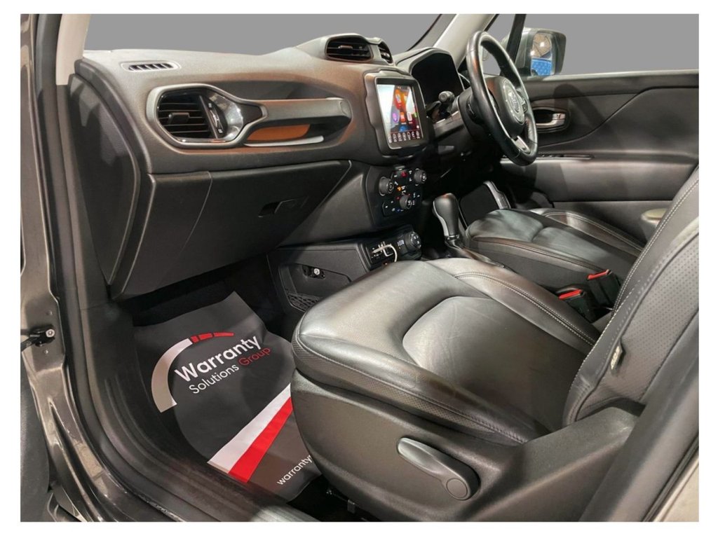 USED 2020 70 JEEP RENEGADE 1.3 GSE T4 11.4kWh Limited SUV 5dr Petrol Plug-in Hybrid Auto 4xe Euro 6 (s/s) (190 ps) APPLE CARPLAY+NAV+F/LEATHER+XENON