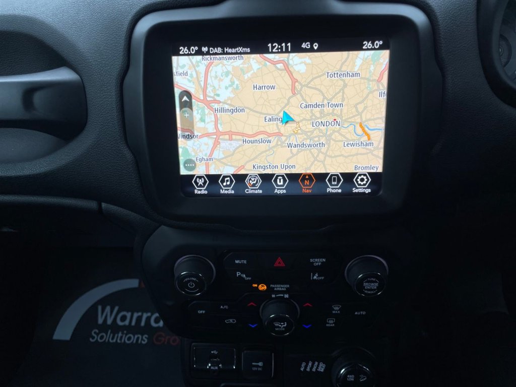 USED 2020 70 JEEP RENEGADE 1.3 GSE T4 11.4kWh Limited SUV 5dr Petrol Plug-in Hybrid Auto 4xe Euro 6 (s/s) (190 ps) APPLE CARPLAY+NAV+F/LEATHER+XENON