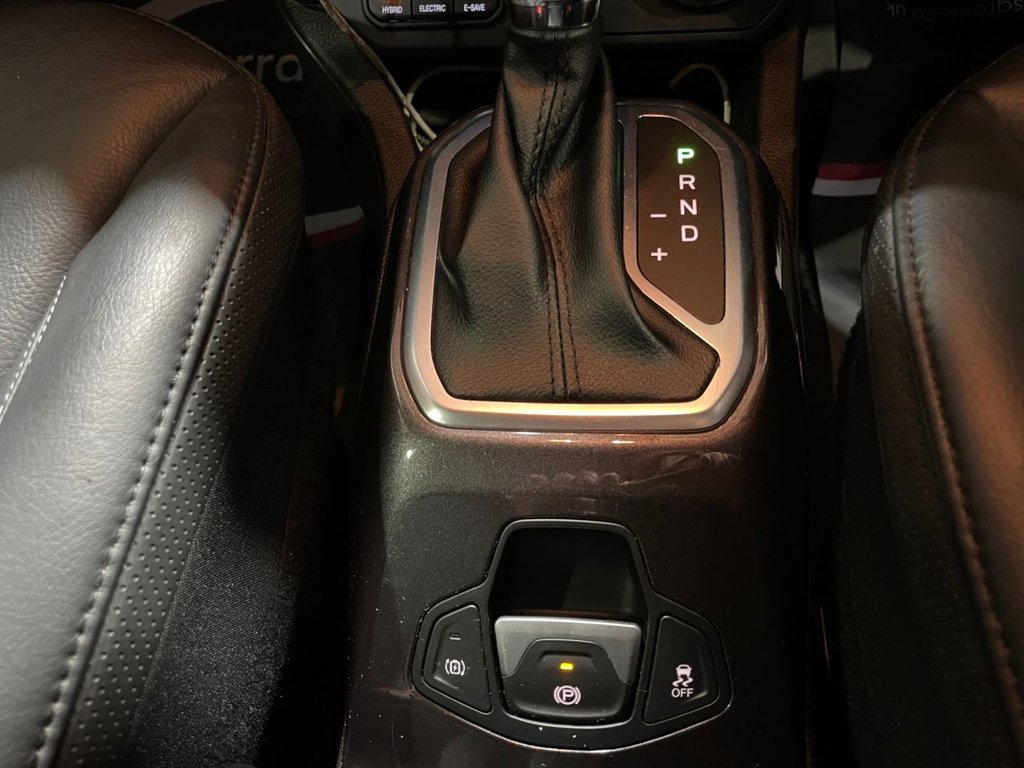 USED 2020 70 JEEP RENEGADE 1.3 GSE T4 11.4kWh Limited SUV 5dr Petrol Plug-in Hybrid Auto 4xe Euro 6 (s/s) (190 ps) APPLE CARPLAY+NAV+F/LEATHER+XENON
