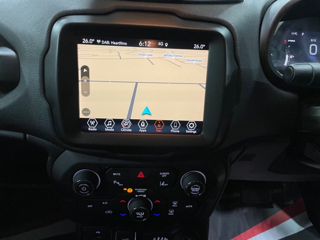 USED 2020 70 JEEP RENEGADE 1.3 GSE T4 11.4kWh Limited SUV 5dr Petrol Plug-in Hybrid Auto 4xe Euro 6 (s/s) (190 ps) APPLE CARPLAY+NAV+F/LEATHER+XENON