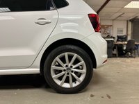 USED 2015 15 VOLKSWAGEN POLO 1.2 TSI BlueMotion Tech SE Design Hatchback 5dr Petrol Manual Euro 6 (s/s) (90 ps) LOW RATE FINANCE AVAILABLE + RAC PLATINUM WARRANTY INCLUDED