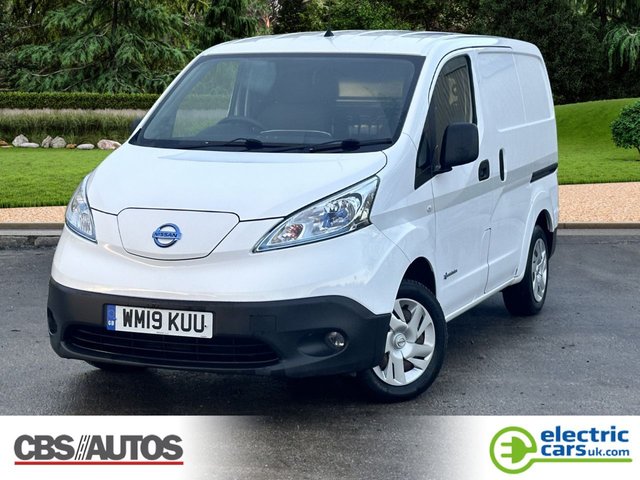 View our NISSAN e-NV200