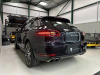 USED 2015 15 PORSCHE MACAN 3.6T V6 Turbo SUV 5dr Petrol PDK 4WD Euro 6 (s/s) (400 ps) &pound;8k of options