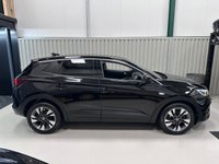 USED 2020 69 VAUXHALL GRANDLAND X 1.2 Turbo SRi Nav SUV 5dr Petrol Manual Euro 6 (s/s) (130 ps) 