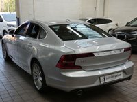 USED 2019 69 VOLVO S90 2.0 T4 Momentum Plus Saloon 4dr Petrol Auto Euro 6 (s/s) (190 ps) SAT NAV LEATHER HEATED SEATS REAR VIEW CAMERA CRUISE CONTROL PARKING SENSORS 2 OWNERS EXCELLENT SERVICE HISTORY WARRANTY