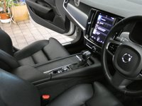 USED 2019 69 VOLVO S90 2.0 T4 Momentum Plus Saloon 4dr Petrol Auto Euro 6 (s/s) (190 ps) SAT NAV LEATHER HEATED SEATS REAR VIEW CAMERA CRUISE CONTROL PARKING SENSORS 2 OWNERS EXCELLENT SERVICE HISTORY WARRANTY