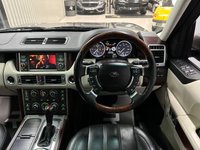 USED 2010 10 LAND ROVER RANGE ROVER 3.6 TD V8 Vogue SE SUV 5dr Diesel Auto 4WD Euro 4 (271 ps) SUV