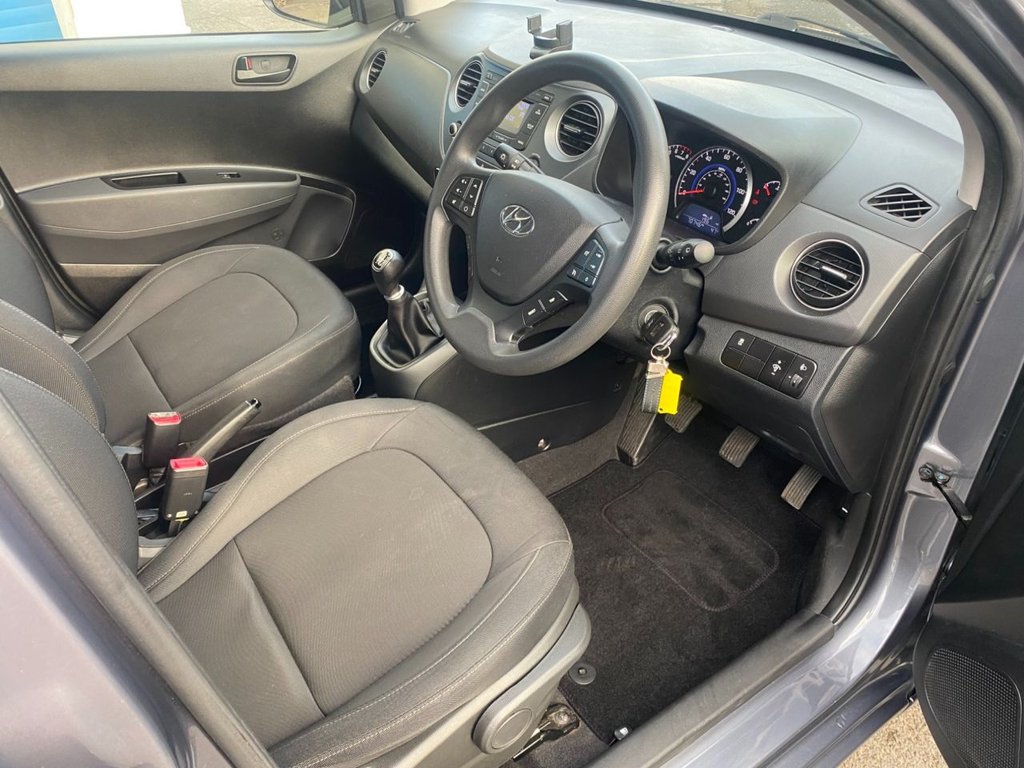 USED 2017 67 HYUNDAI I10 1.2 SE Hatchback 5dr Petrol Manual Euro 6 (87 ps) DAB AND BLUETOOTH