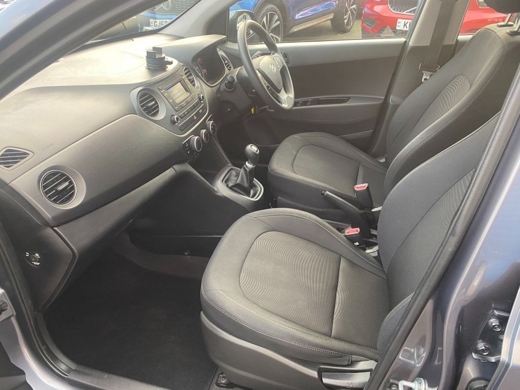 USED 2017 67 HYUNDAI I10 1.2 SE Hatchback 5dr Petrol Manual Euro 6 (87 ps) DAB AND BLUETOOTH