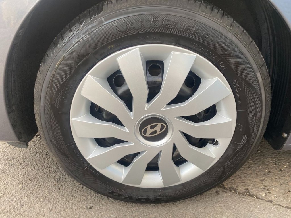 USED 2017 67 HYUNDAI I10 1.2 SE Hatchback 5dr Petrol Manual Euro 6 (87 ps) DAB AND BLUETOOTH