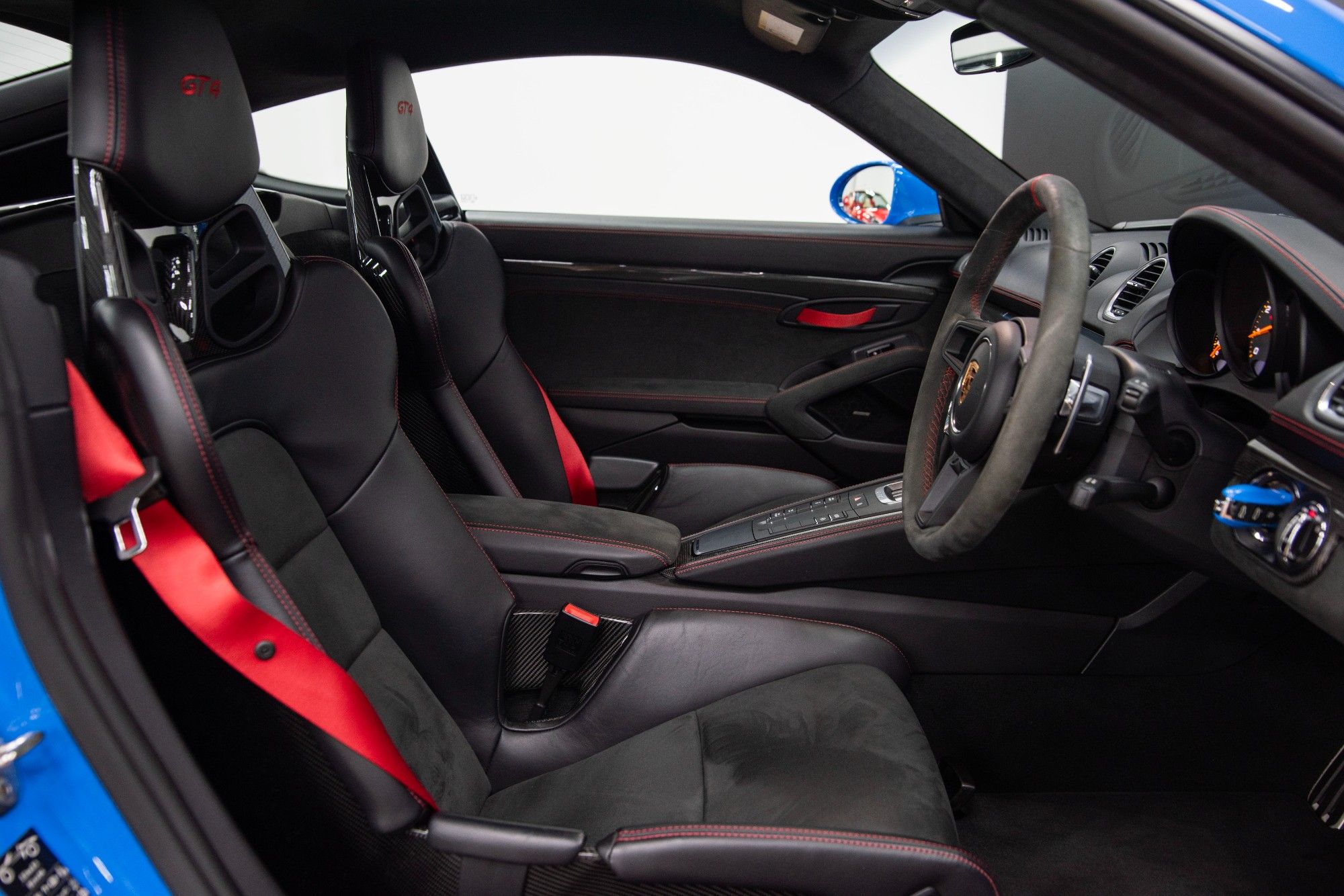 USED 2022 71 PORSCHE 718 CAYMAN 4.0 GT4 Coupe 