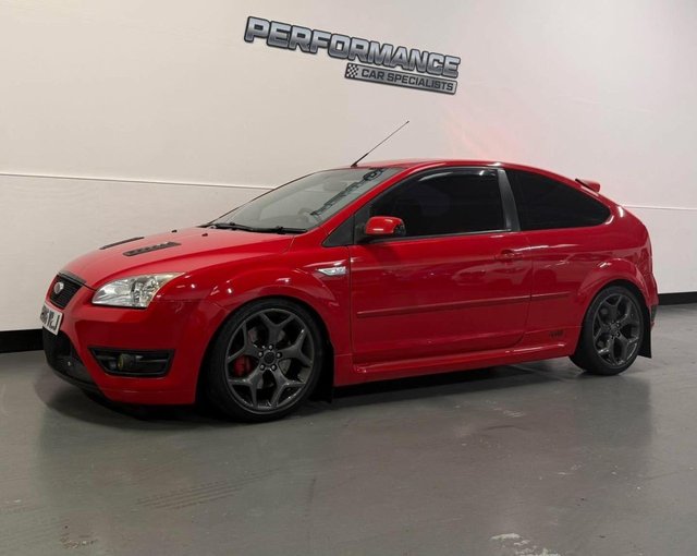 2006 06 Ford Focus 2.5 SIV ST-2 Hatchback 3dr Petrol Manual (224 g/km, 221 bhp)